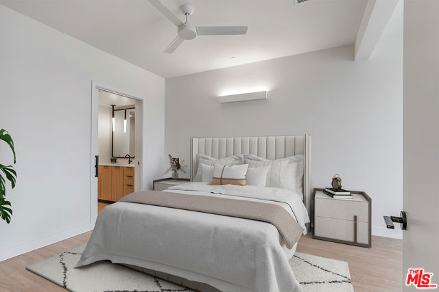 3688 Overland Avenue, Los Angeles CA: https://media.crmls.org/mediaz/6b35c38b-6653-4014-994f-3258131ea8c6.jpg