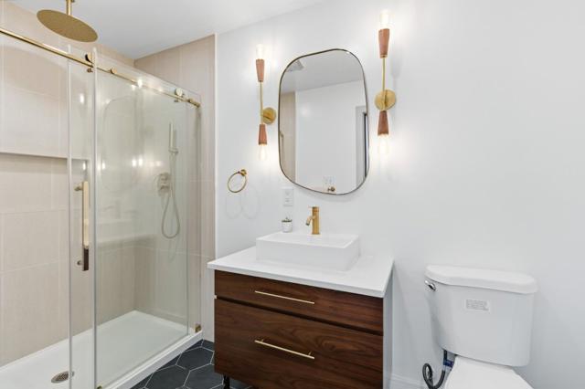 1257 Laurel Avenue, East Palo Alto CA: https://media.crmls.org/mediaz/6b3836ee-aec8-4217-9f3d-ab62cf636f8c.jpg