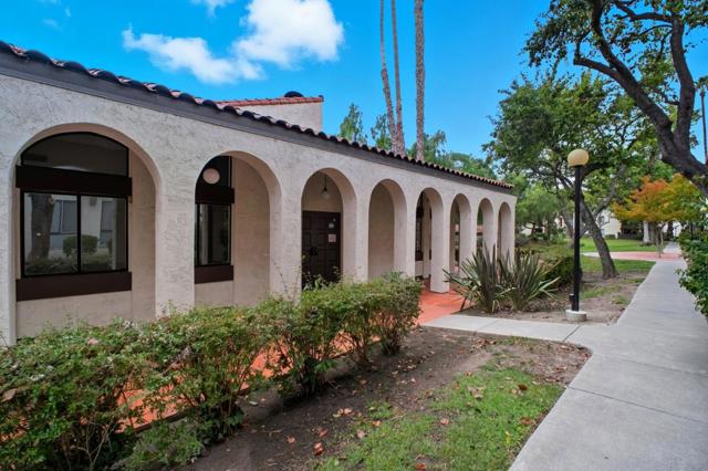 39975 Cedar Boulevard, Newark CA: https://media.crmls.org/mediaz/6b3a2e8f-5c91-4064-9e8a-0677ba19d06f.jpg