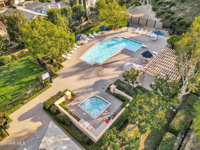 3044 Ferncrest Place, Thousand Oaks CA: https://media.crmls.org/mediaz/6b3a5e16-58f2-455c-8c28-32ea2020217d.jpg