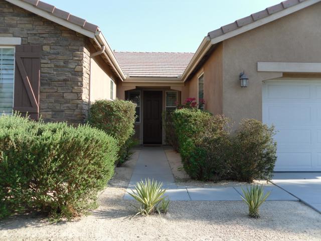 81917 Villa Palazzo, Indio CA: https://media.crmls.org/mediaz/6b3ac557-c22f-4a88-b57d-94fc4362c660.jpg