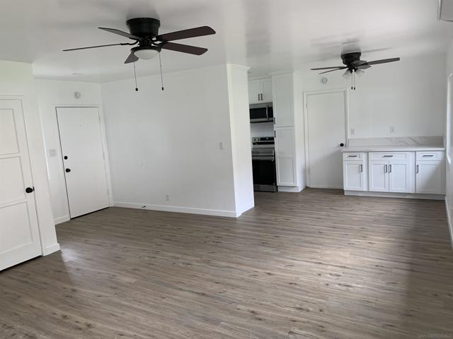 13508 Willow Rd, Lakeside CA: https://media.crmls.org/mediaz/6b3cfb5d-fe25-48c1-9924-e9d0e9d0aeda.jpg