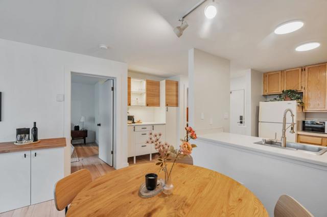 2225 23rd Street, San Francisco CA: https://media.crmls.org/mediaz/6b3d00d5-1d8c-47d3-8590-df57de9b31fa.jpg