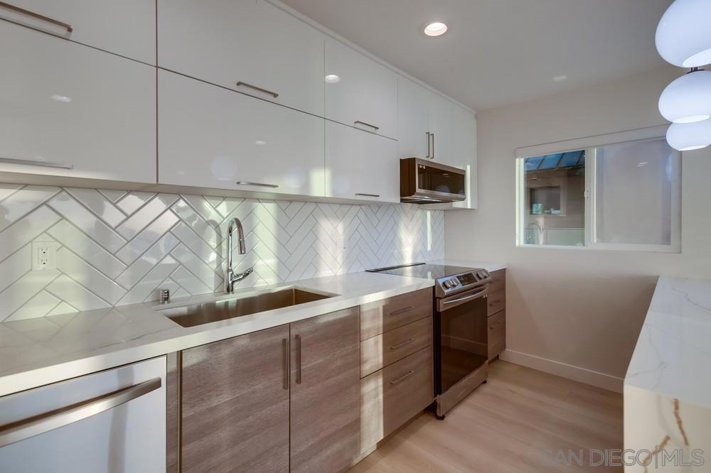 MLS #250032138SD img 57