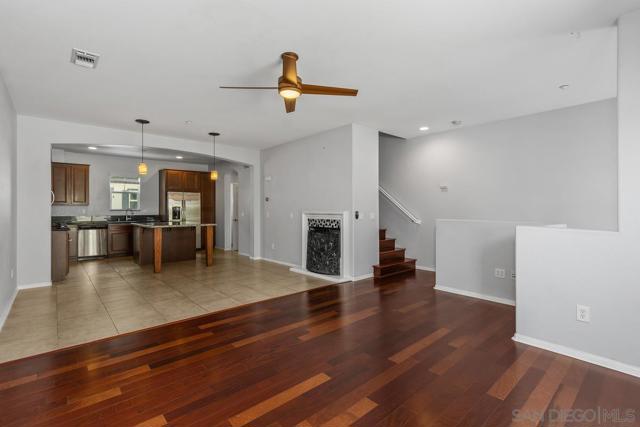 1623 Gila Ct, Chula Vista CA: https://media.crmls.org/mediaz/6b3e249b-769a-4a72-8dc7-148a306e33eb.jpg