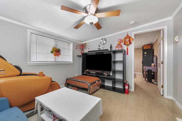 2855 Senter Road, San Jose CA: https://media.crmls.org/mediaz/6b3f8584-67cc-4a70-a73e-bcd224736417.jpg