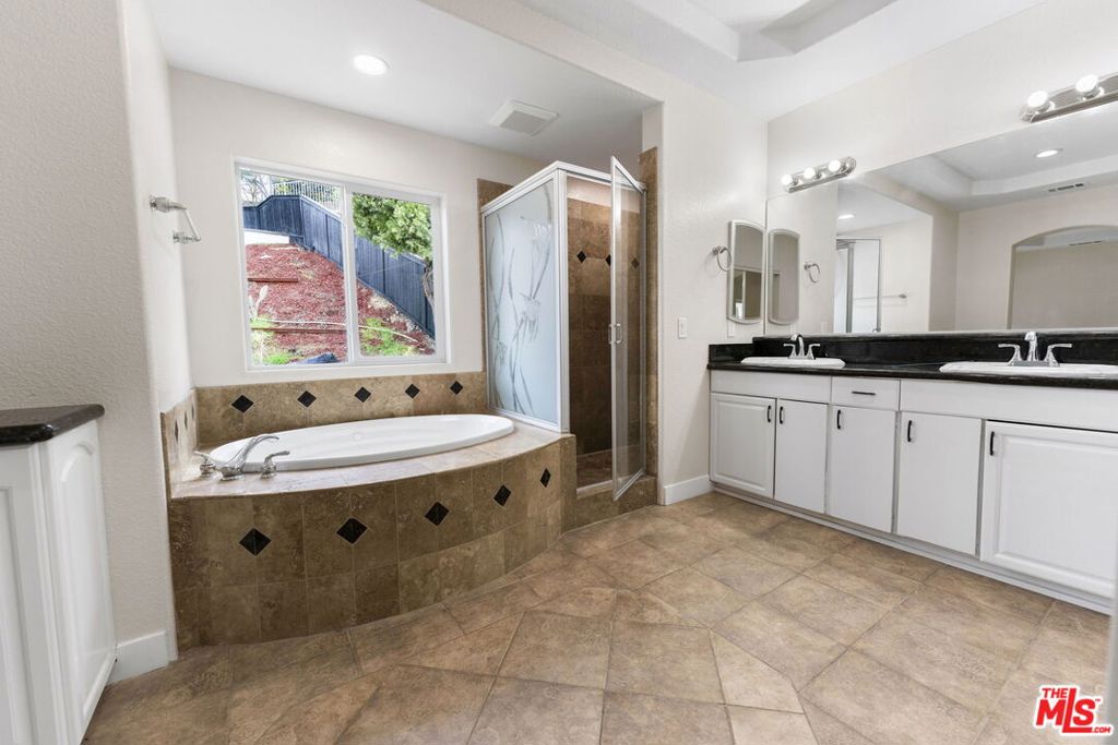 MLS #25499043 img 54