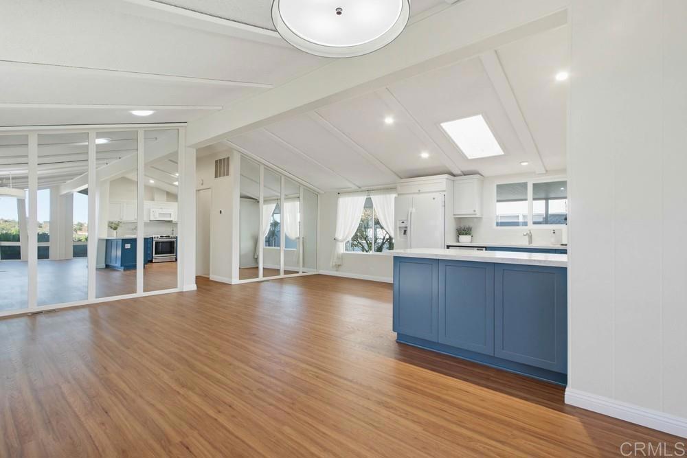 350 N El Camino Real - photo 13