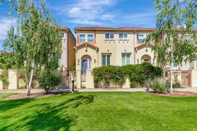 867 Neal, San Jose CA: https://media.crmls.org/mediaz/6b40743e-2e6f-417f-b838-6c443f900fc3.jpg