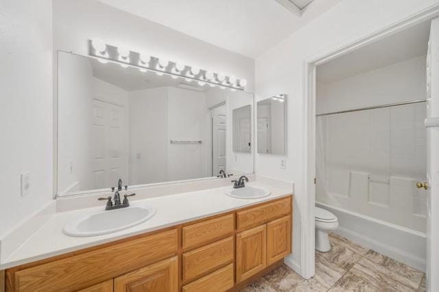 7445 Brigadoon Way, Dublin CA: https://media.crmls.org/mediaz/6b417406-fd44-4a44-a93b-423698f1d9b3.jpg