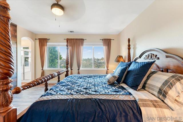 1011 Via Sinuoso, Chula Vista, California 91910, 4 Bedrooms Bedrooms, ,3 BathroomsBathrooms,Single Family Residence,For Sale,Via Sinuoso,250020182SD