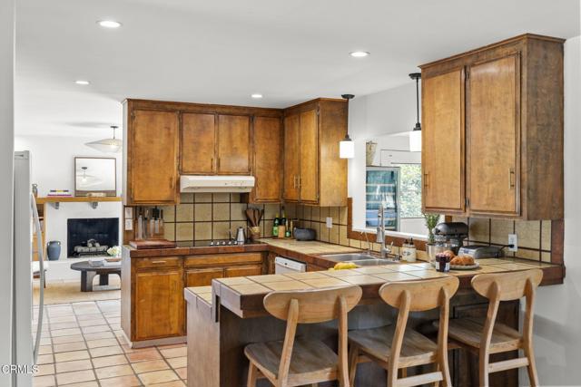 518 S Ventura Street, Ojai CA: https://media.crmls.org/mediaz/6b4243c7-36d7-4e9a-92be-d3a68bc5362d.jpg