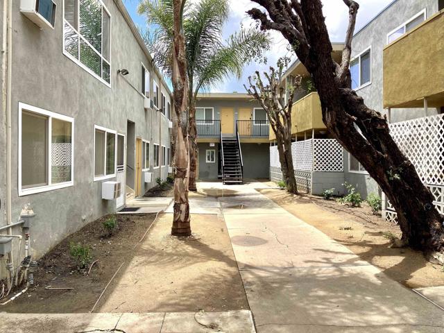 Detail Gallery Image 17 of 36 For 19344 Wyandotte St, Reseda,  CA 91335 - – Beds | – Baths