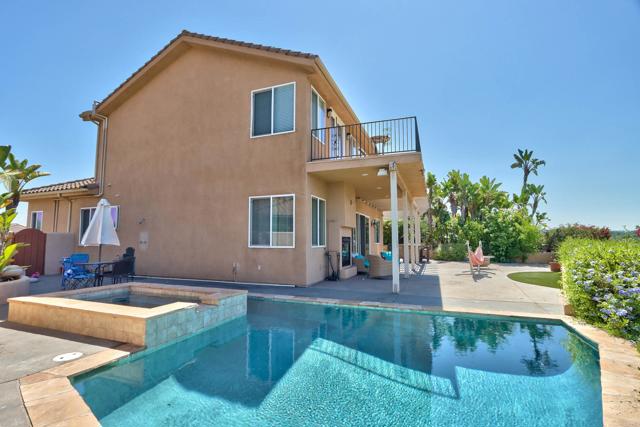 18682 Lancashire Way, San Diego CA: https://media.crmls.org/mediaz/6b42f5fd-2bc9-4125-b60b-8d3862afeae4.jpg