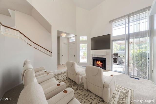 Detail Gallery Image 2 of 14 For 1029 Gilbert Ln, Ventura,  CA 93003 - 2 Beds | 2 Baths
