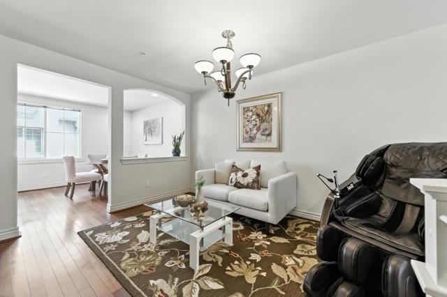 259 Ginko Terrace, Sunnyvale CA: https://media.crmls.org/mediaz/6b45ff8b-c3ef-4c27-94f3-e57f549b7576.jpg