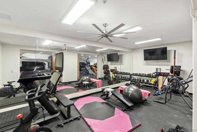 Image 32 of 44 For 13220 Highlands Ranch Rd