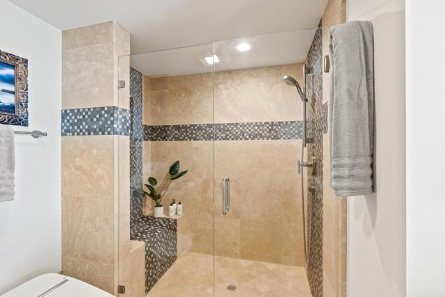 9 Rockview Drive, Santa Cruz CA: https://media.crmls.org/mediaz/6b483145-6f87-485c-b40d-6774707f59e0.jpg