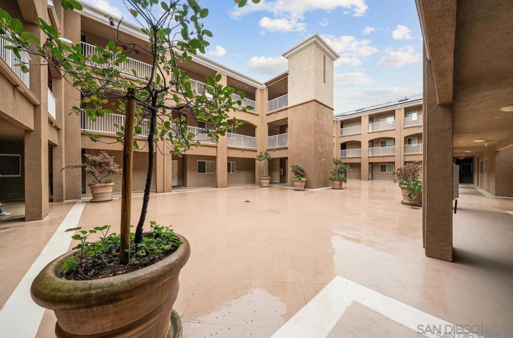 7647 Mission Gorge Rd - photo 18