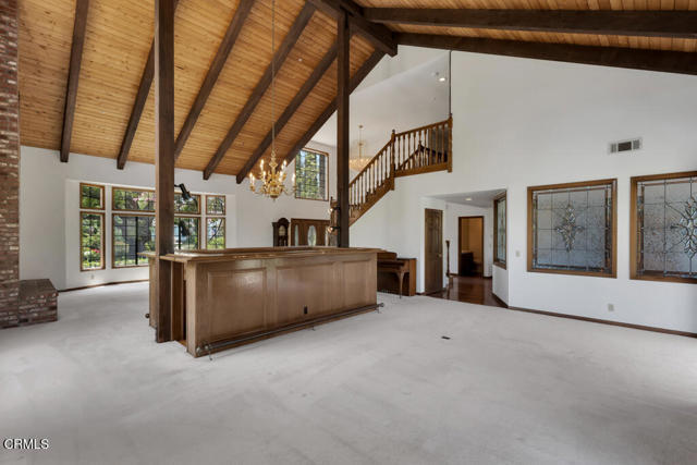 11395 Highridge Court, Camarillo CA: https://media.crmls.org/mediaz/6b4a5162-f2bd-49ec-8e3a-f7c8145e4b73.jpg