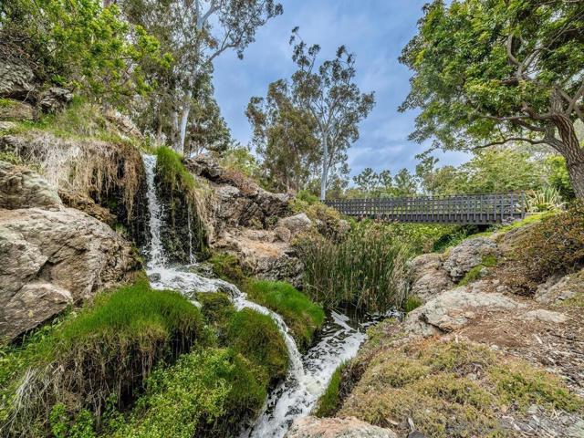 17116 Paseo Hermosa, Rancho Santa Fe CA: https://media.crmls.org/mediaz/6b4b2d2f-2575-44dc-9fa6-24c2ec48c883.jpg