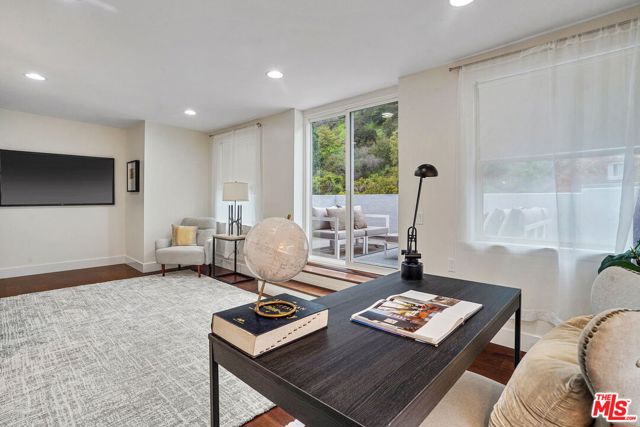 3 Bed Home for Sale in Los Angeles, California