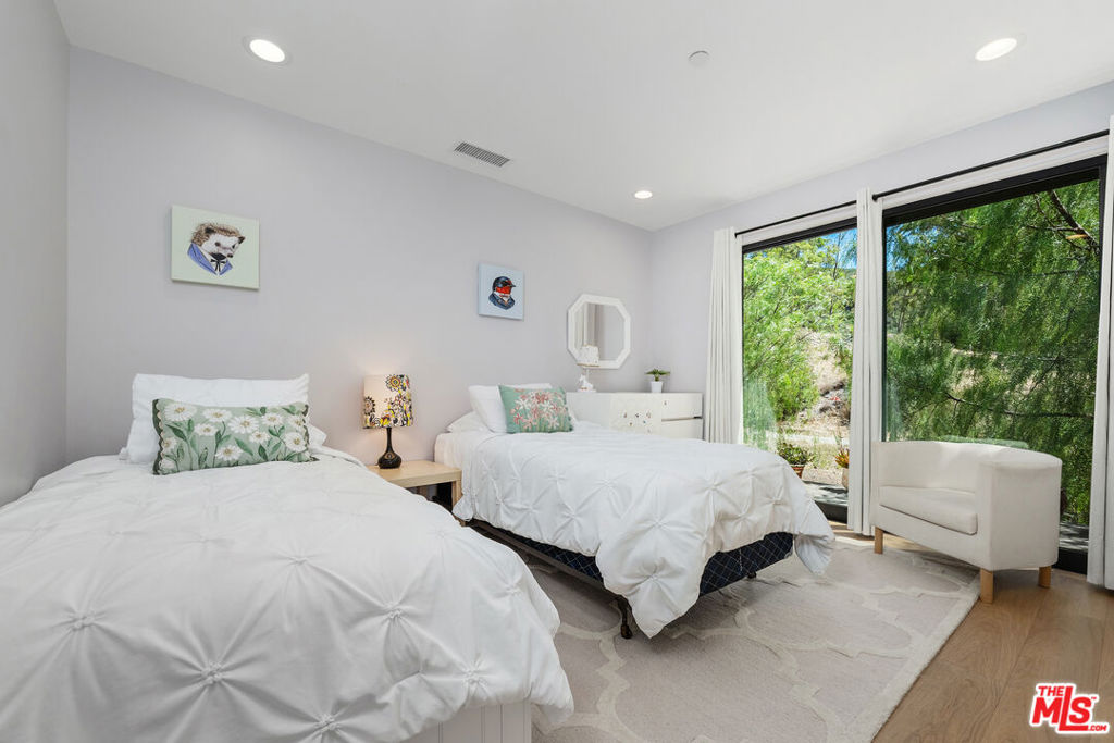 MLS #26863865 image #41