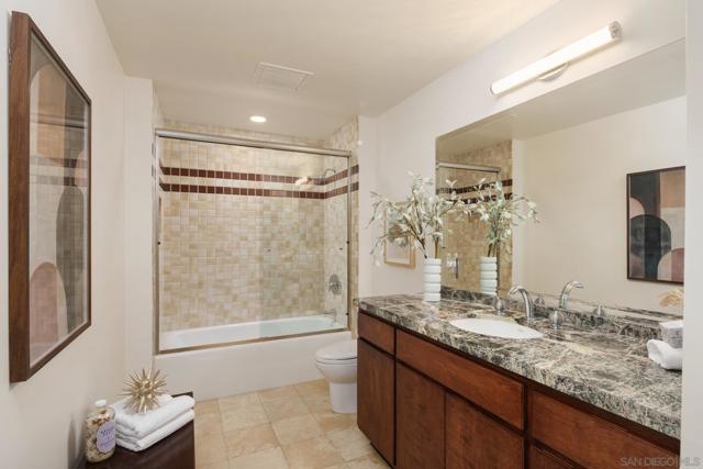 779 Barbara Ave, Solana Beach CA: https://media.crmls.org/mediaz/6b4d303c-c629-466f-9bce-49b29d3e263a.jpg