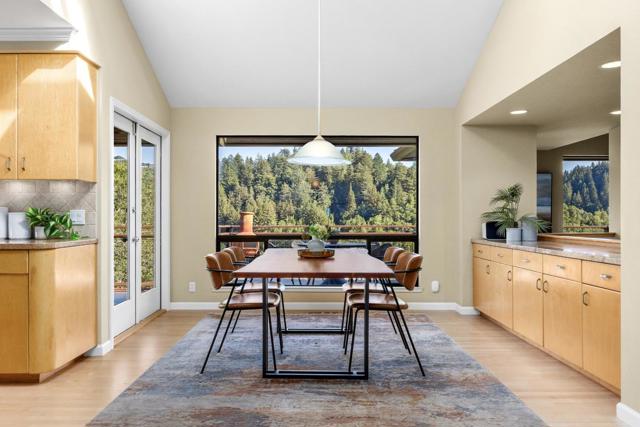 252 Fast Lane, Santa Cruz CA: https://media.crmls.org/mediaz/6b4ed6ef-b93f-40c8-aa5f-ca52988cf6b0.jpg