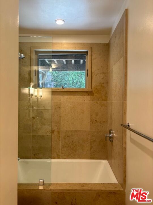 2439 West Silver Lake Drive, Los Angeles CA: https://media.crmls.org/mediaz/6b4ee046-575d-4240-bfc4-7c276f0c4884.jpg