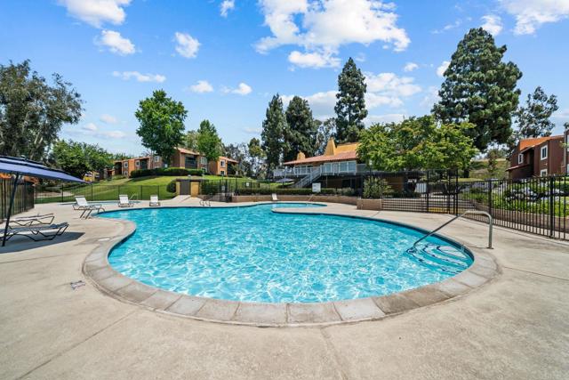 Detail Gallery Image 38 of 47 For 17075 W Bernardo Dr #208,  San Diego,  CA 92127 - 2 Beds | 2 Baths