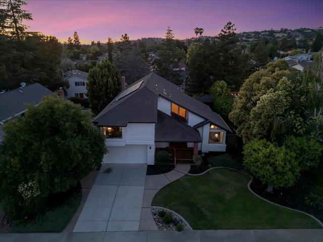 765 Finchwood Way, San Jose CA: https://media.crmls.org/mediaz/6b4f8b8f-1c8c-499f-8dc4-8091dff654ac.jpg