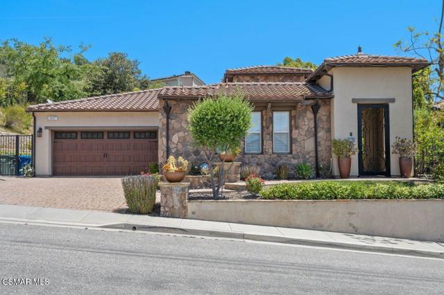 2427 Springbrook Street, Thousand Oaks CA: https://media.crmls.org/mediaz/6b504cfd-bd78-4011-885a-09ae1a0c1950.jpg