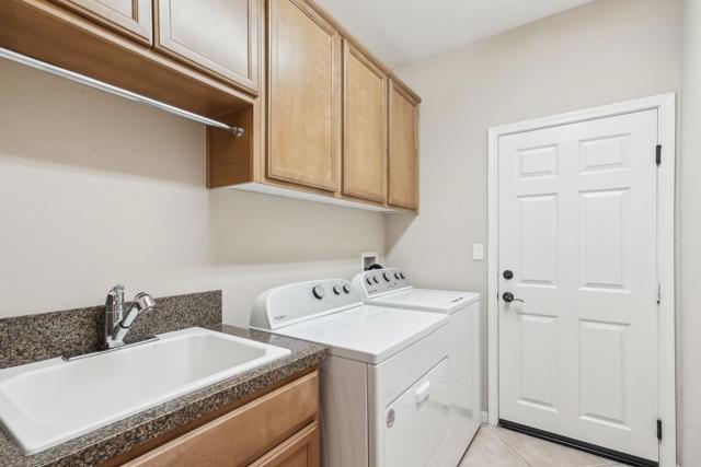 60375 Living Stone Drive, La Quinta CA: https://media.crmls.org/mediaz/6b510a4d-749b-4c20-b879-5e80d33feb85.jpg