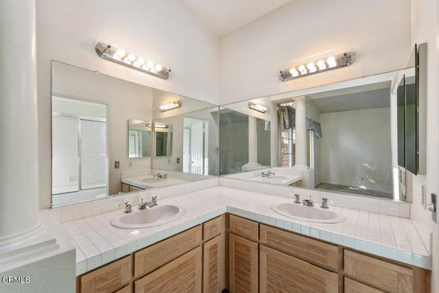 Detail Gallery Image 26 of 52 For 2110 Bermuda Dunes Pl, Oxnard,  CA 93036 - 2 Beds | 2 Baths