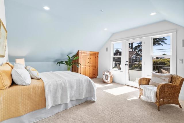 910 Pelton Avenue, Santa Cruz CA: https://media.crmls.org/mediaz/6b5312e4-897a-497d-b00e-0947ea5369e4.jpg