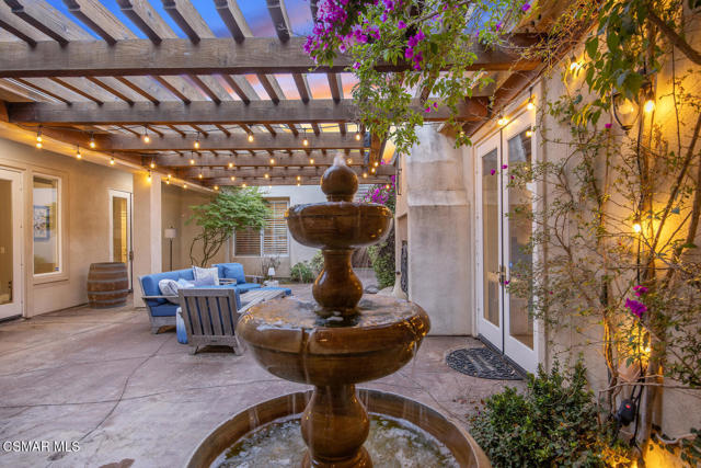 5419 Via Olas, Newbury Park CA: https://media.crmls.org/mediaz/6b53276f-b511-4317-ad5d-e750075b892e.jpg