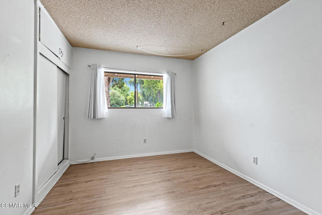 15546 Olden Street, Sylmar CA: https://media.crmls.org/mediaz/6b5416fd-cc49-4fb7-ae1d-05ca0186efb8.jpg