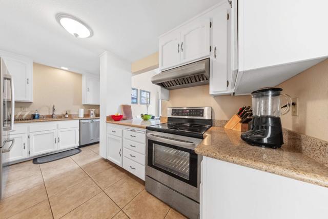 2051 Holly Branch Court, Santa Clara CA: https://media.crmls.org/mediaz/6b551eb8-8308-4f12-a03b-fbce4cb33a10.jpg