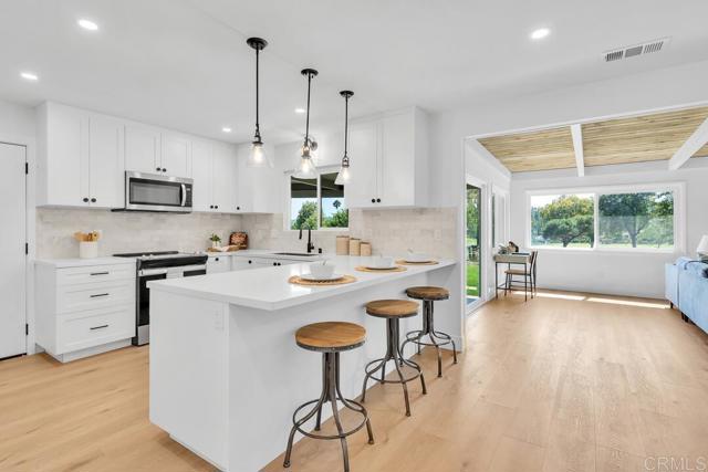 Image 4 of 45 For 12221 Mirasol Place