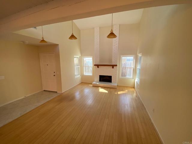 Detail Gallery Image 6 of 16 For 2265 Charise St, Escondido,  CA 92025 - 3 Beds | 2/1 Baths