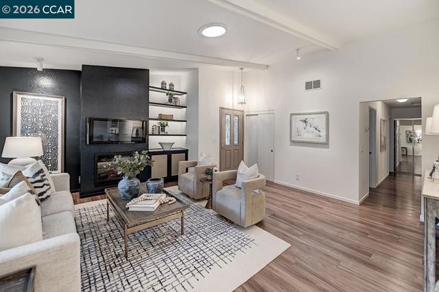 Image 17 of 57 For 2717 Ptarmigan Dr  2