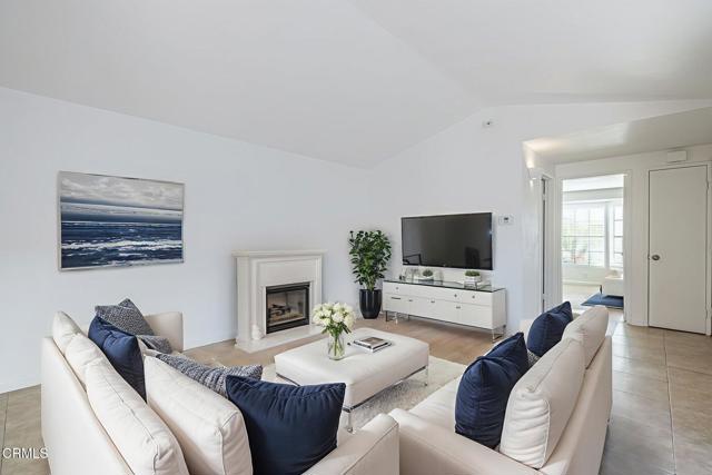 Detail Gallery Image 6 of 42 For 1647 Winn Ct, Pomona,  CA 91768 - 2 Beds | 2 Baths