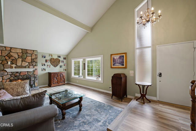161 Harborview Court, Ventura CA: https://media.crmls.org/mediaz/6b586b58-78d7-4fd2-bc12-e13deb0f8448.jpg