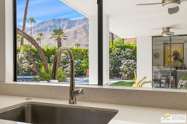 2653 S Calle Palo Fierro, Palm Springs, CA 92264