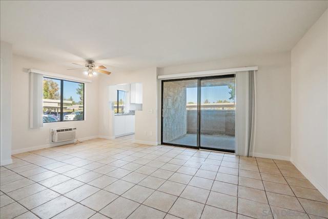 8488 New Salem St #69, San Diego CA: https://media.crmls.org/mediaz/6b5c2525-6b7a-47f4-ad31-137b088e9189.jpg