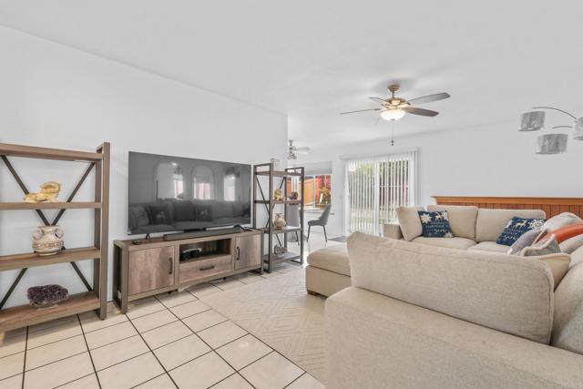 Detail Gallery Image 4 of 30 For 7425 Alsacia St, San Diego,  CA 92139 - 3 Beds | 2 Baths