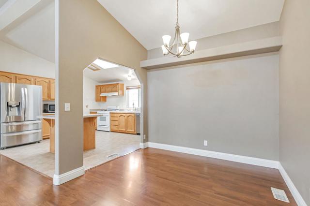 1220 Vienna Drive, Sunnyvale CA: https://media.crmls.org/mediaz/6b5ea595-7521-45ef-9ca2-ca1563d66e54.jpg