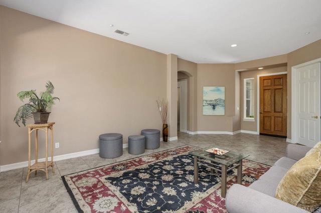 Detail Gallery Image 5 of 36 For 435 Sandalwood Ct, Encinitas,  CA 92024 - 4 Beds | 2/1 Baths