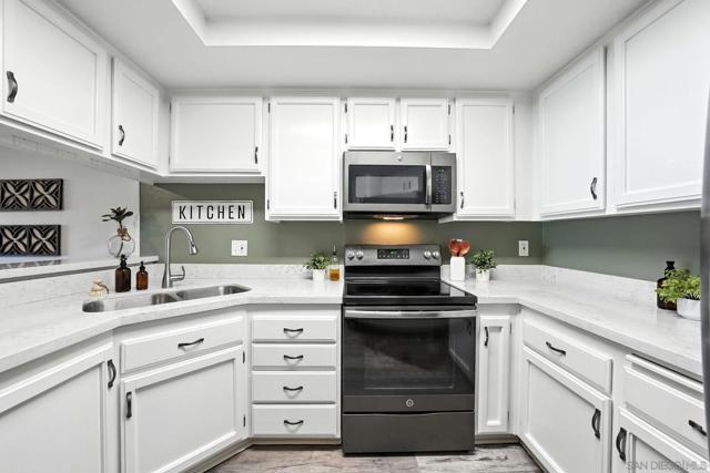 3930 60th Street, San Diego CA: https://media.crmls.org/mediaz/6b62141e-2242-449b-ab0f-6ccbe840622b.jpg